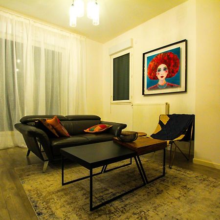 Skyview Luxury Appartement A Montevrain Luaran gambar